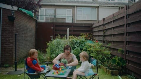 still van de korte film Papa Terrible