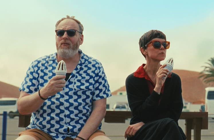 still van de film Signs of Life