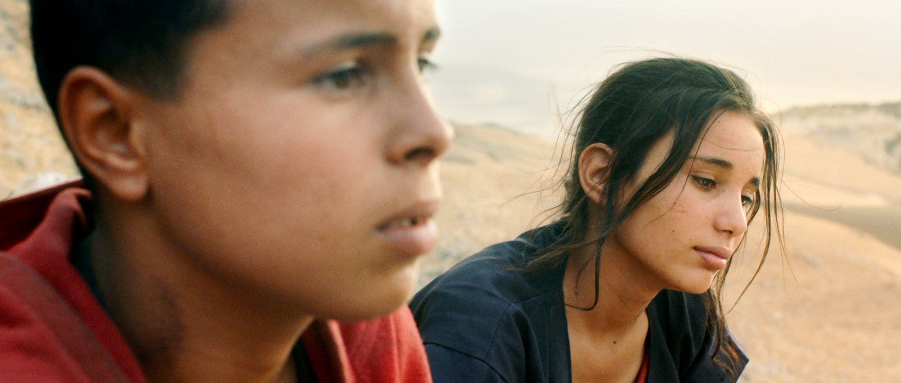 Still van de film Les Enfants Rouges / Red Path